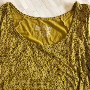 Latched Mama nursing top